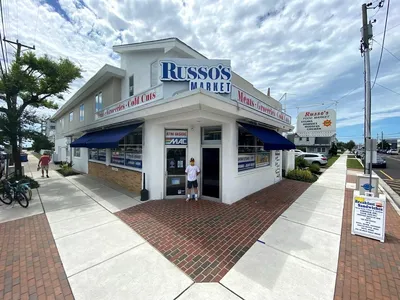 Russos Market