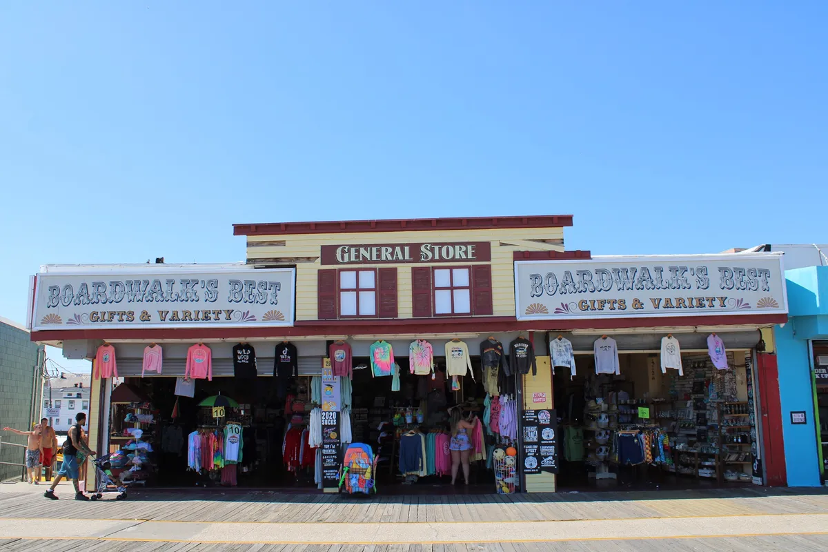 Store Associate - Boardwalk's Best Gift & Variety Store, Wildwood - 1