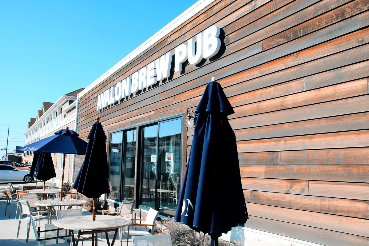 Hostess - Avalon Brew Pub, Avalon - 1