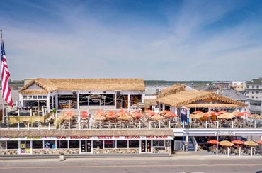 Bernies Beach Bar