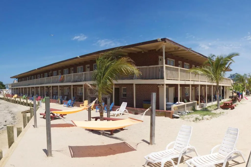 Housekeeper - Oceanic Motel, Ocean city - 1