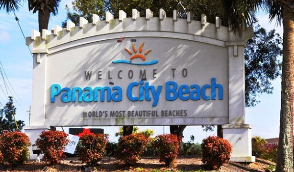 Panama-City-Beach-Welcome-Sign-640x425.jpeg