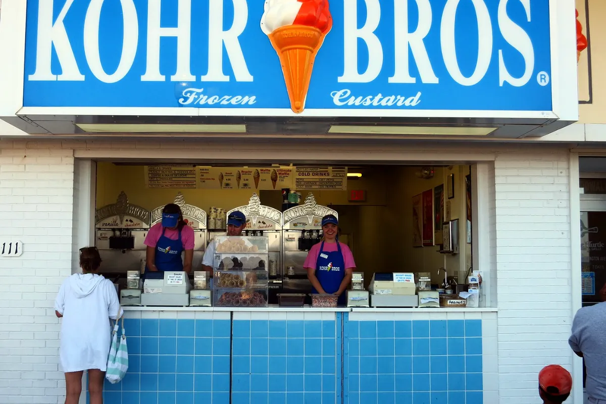 Ice cream scooper - Kohr Bros, Rehoboth Beach - 1