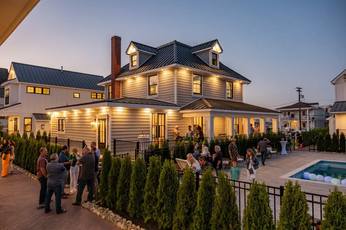 Housekeeper - The Hen Houses, Wildwood - 1